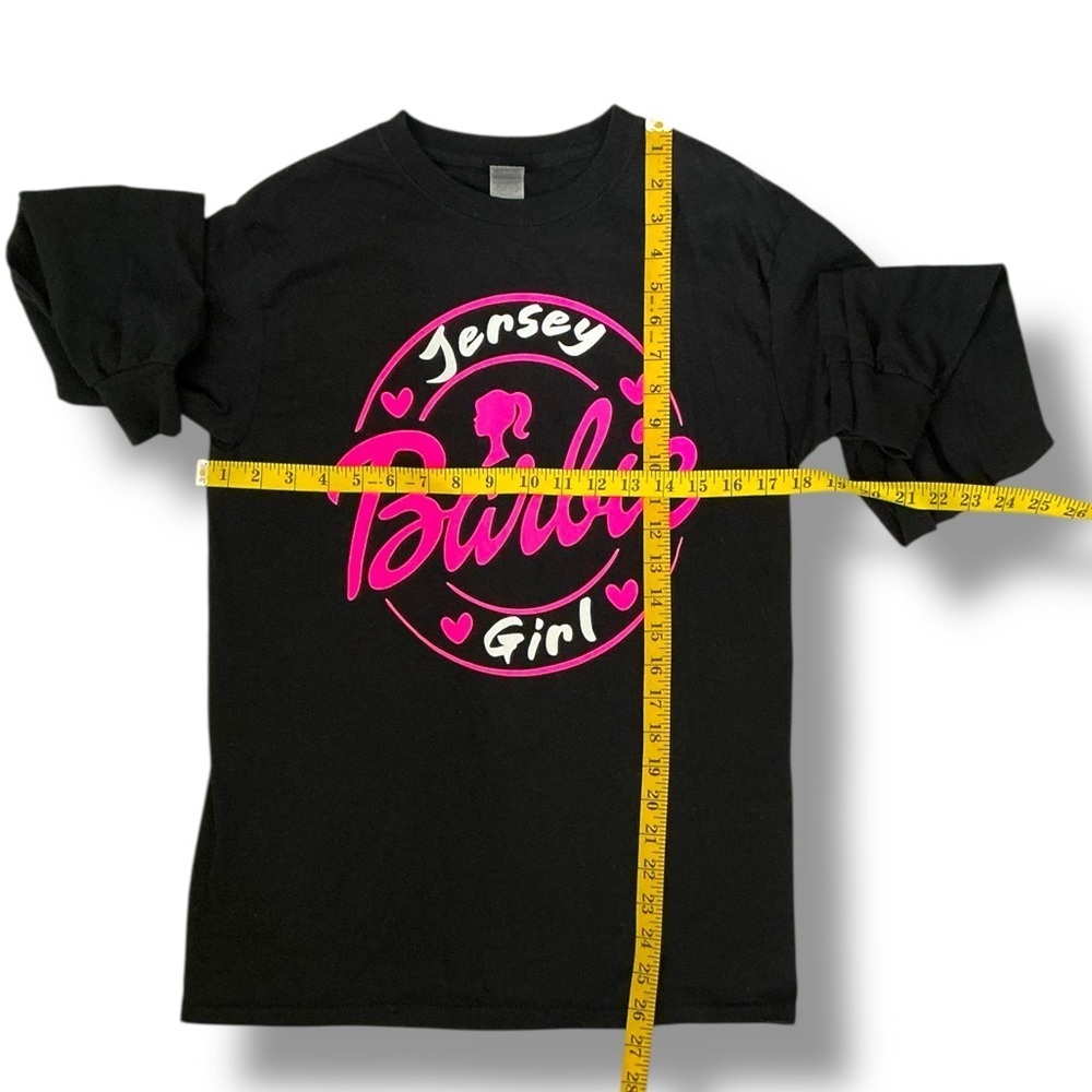Barbie Jersey Girl Long Sleeve T Shirt Crew Neck Top Black Pink Graphic Small - Picture 4 of 16